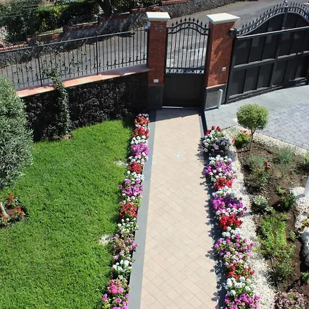 Panzió Bedda Mia Etna House